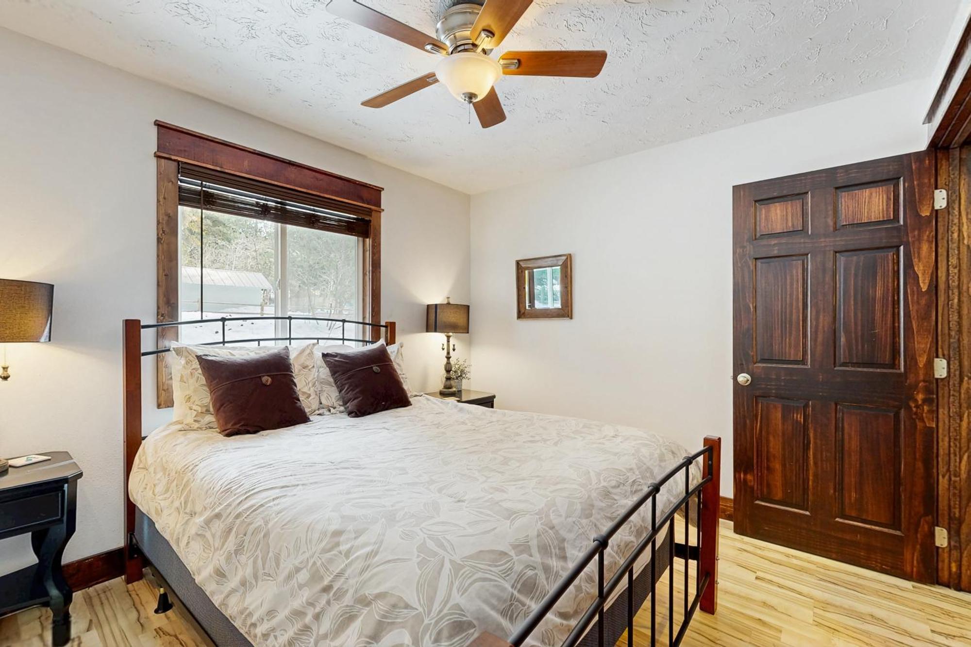 מק'קול Camp Road Cottage מראה חיצוני תמונה